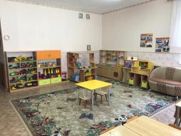 В  группе «Золотая рыбка» групповая комната разделена на несколько центров, в каждом из которых содержится достаточное количество материала, необходимое для успешного развития ребёнка.